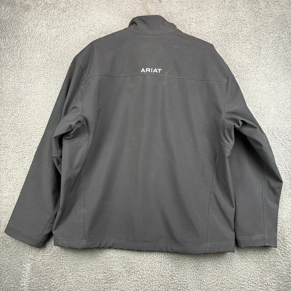 Ariat Mens XL Black Softshell Jacket‎ Full Zip Logo Performance Workwear Coat